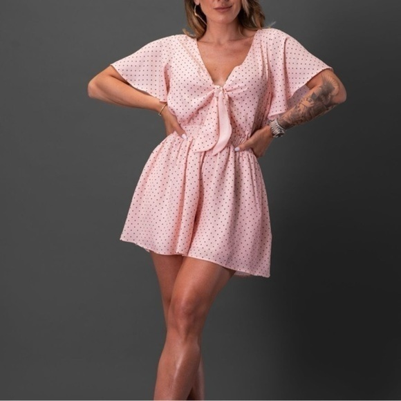 NWT Egreis Rainey Romper in Pink Polka Dot size Small - Picture 1 of 9